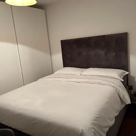 Beautiful And Cosy Flat With Balcony And Parking