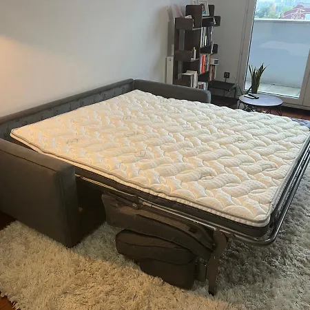 Beautiful And Cosy Flat With Balcony And Parking *